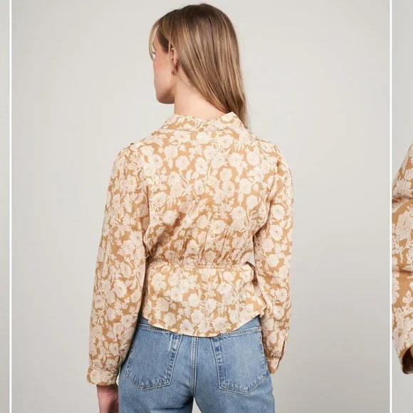 the great
the stream top - oat wild brush floral Floral Button-Up Blouse - Picture 4 of 10